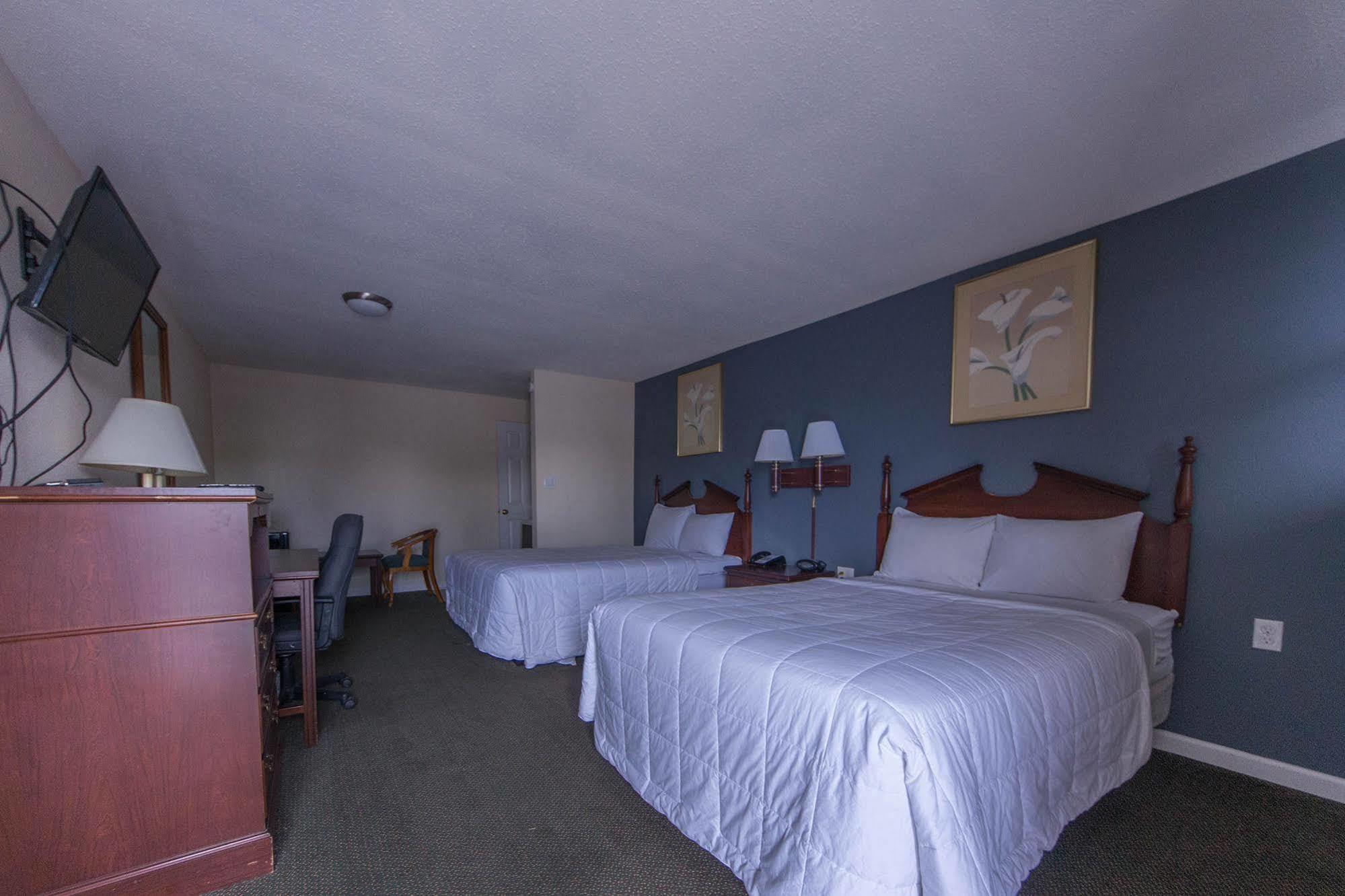 Budget Inn Christiansburg Exterior photo